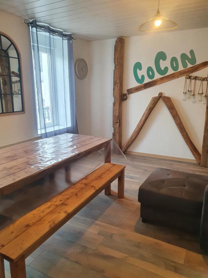 Апартаменты Bienvenue Chez Les Ch'Oups Le Cocoon Ла-Бурбуль Экстерьер фото